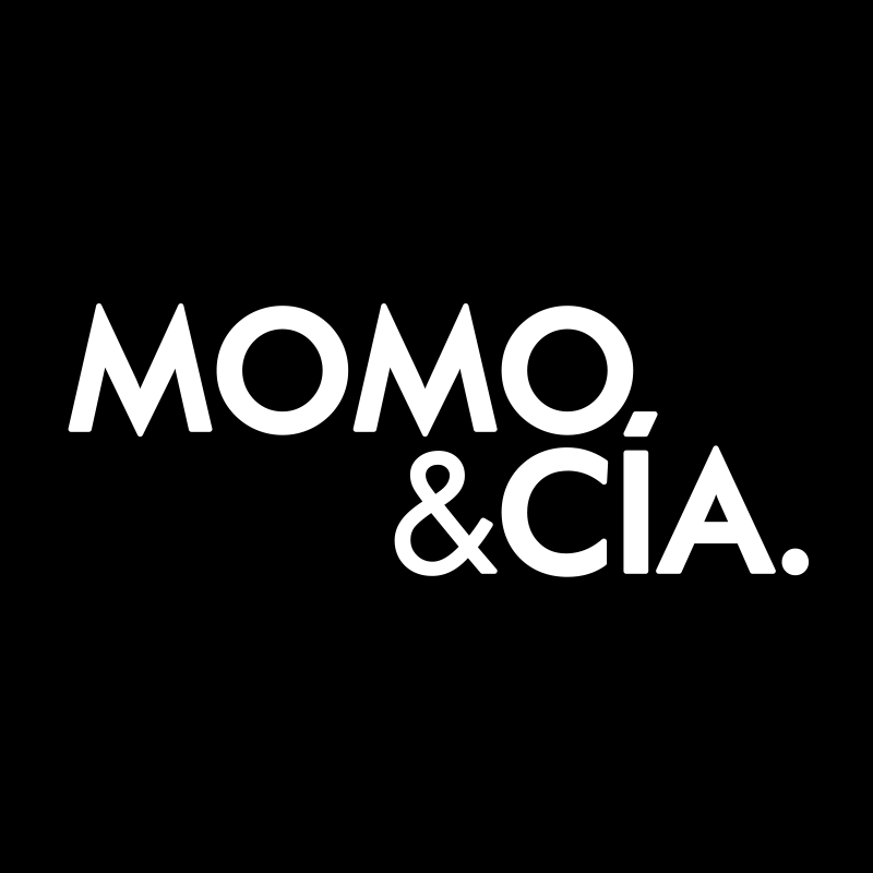 (c) Momoycia.com